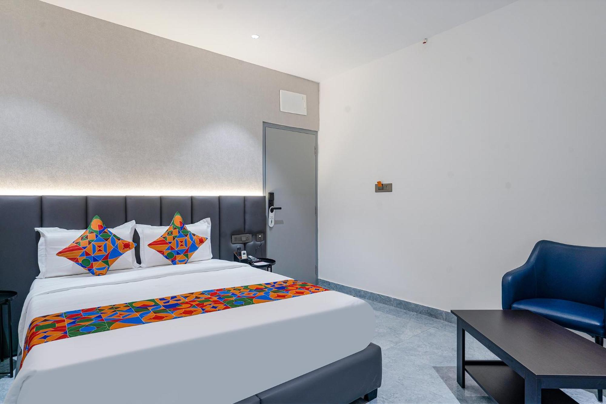 Fabhotel Prime Cloud 5 Studios حيدر أباد المظهر الخارجي الصورة