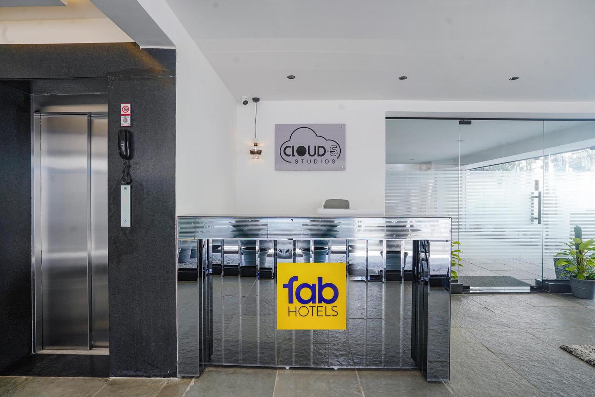 Fabhotel Prime Cloud 5 Studios حيدر أباد المظهر الخارجي الصورة