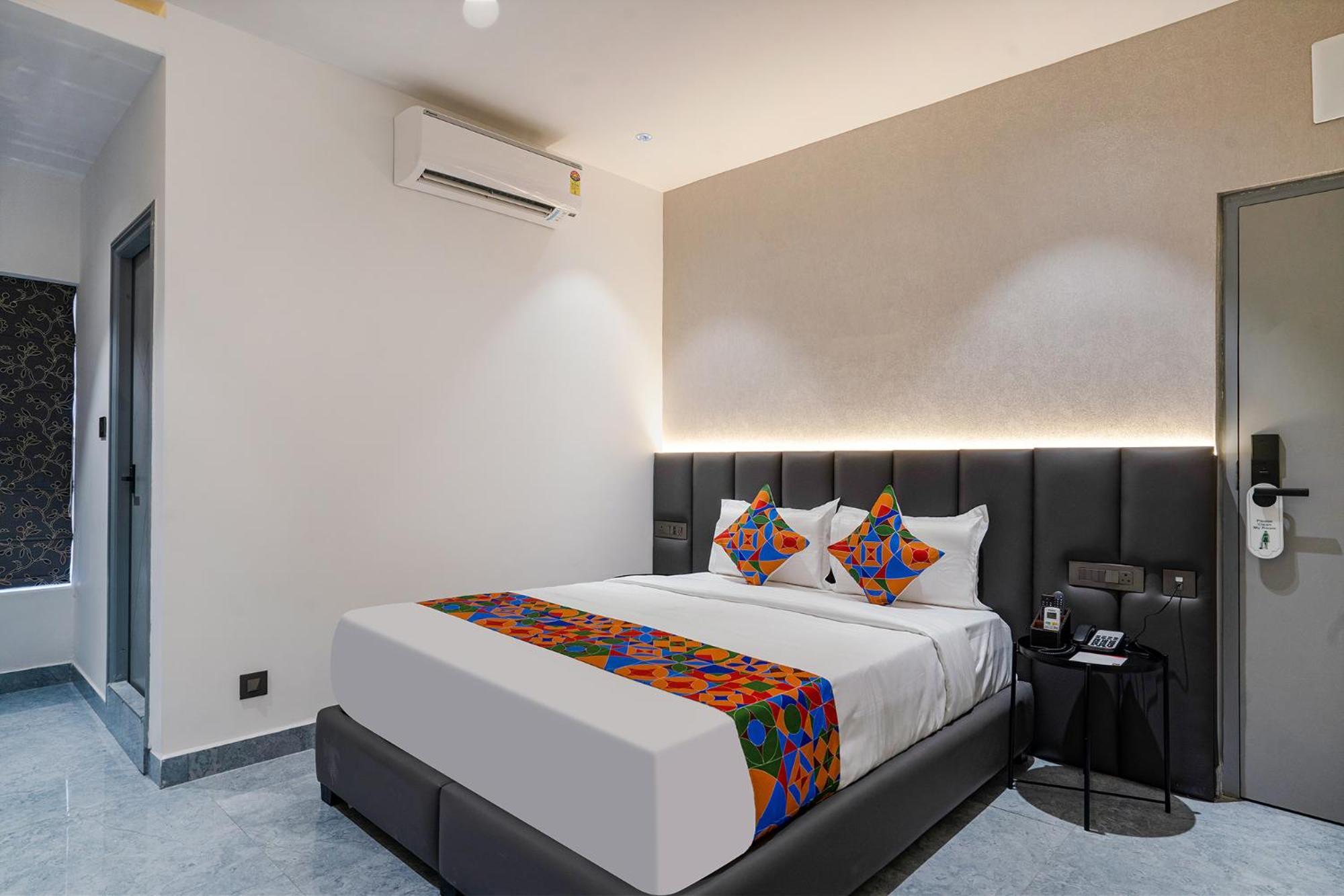 Fabhotel Prime Cloud 5 Studios حيدر أباد المظهر الخارجي الصورة